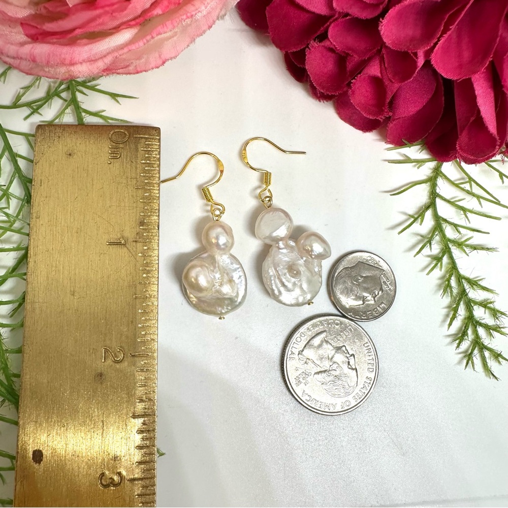 NEW⚜️Baroque Bubbly Pearl Drop Earrings - Picture 4 of 5